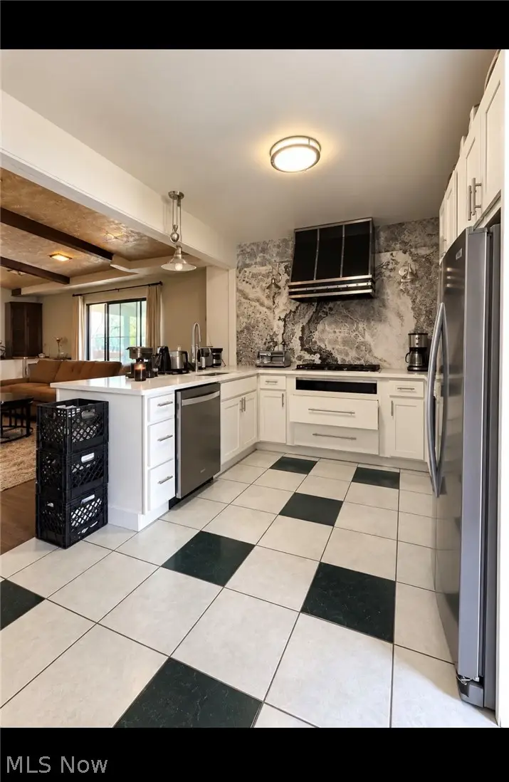 4521 Longleaf Road, Warrensville Heights, OH 44128 - #2