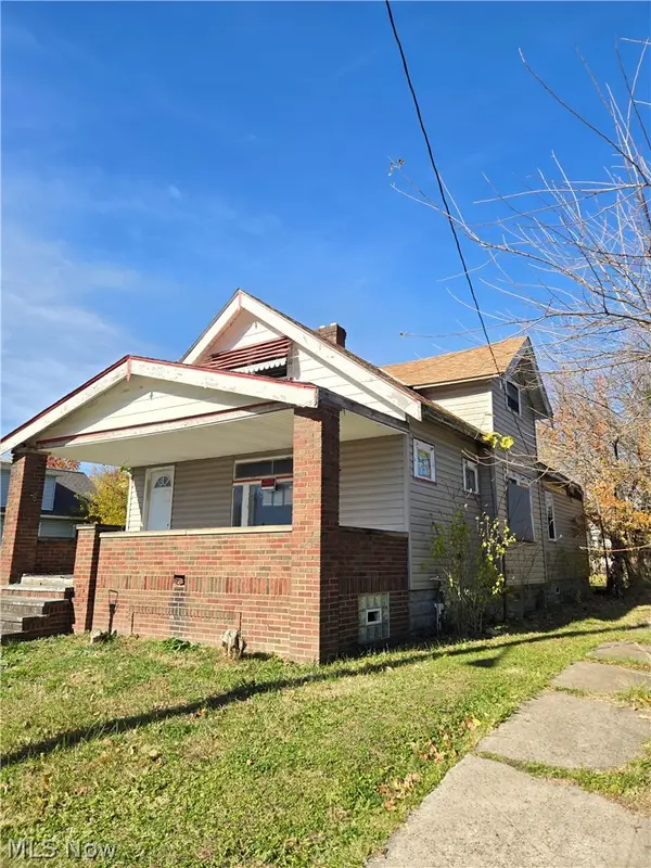 12109 Gay Avenue, Cleveland, OH 44105
