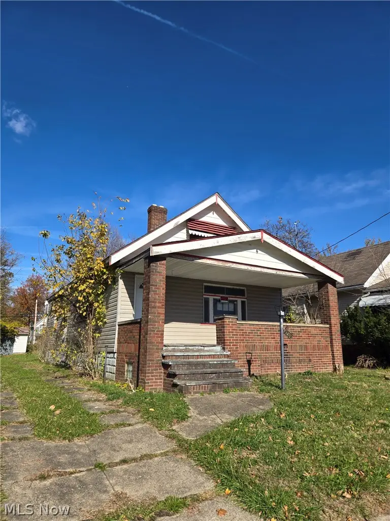 12109 Gay Avenue, Cleveland, OH 44105 - #2