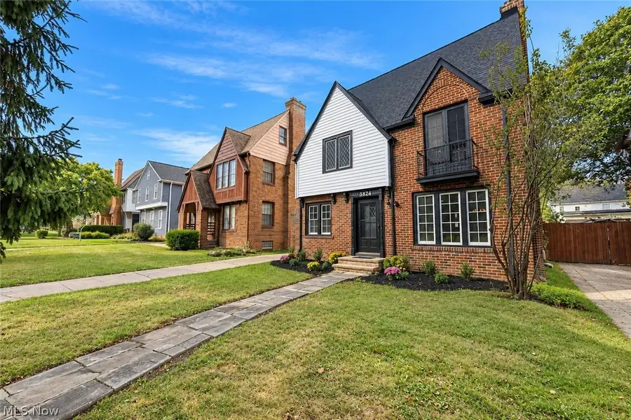 3624 Rolliston Road, Shaker Heights, OH 44120 - #3