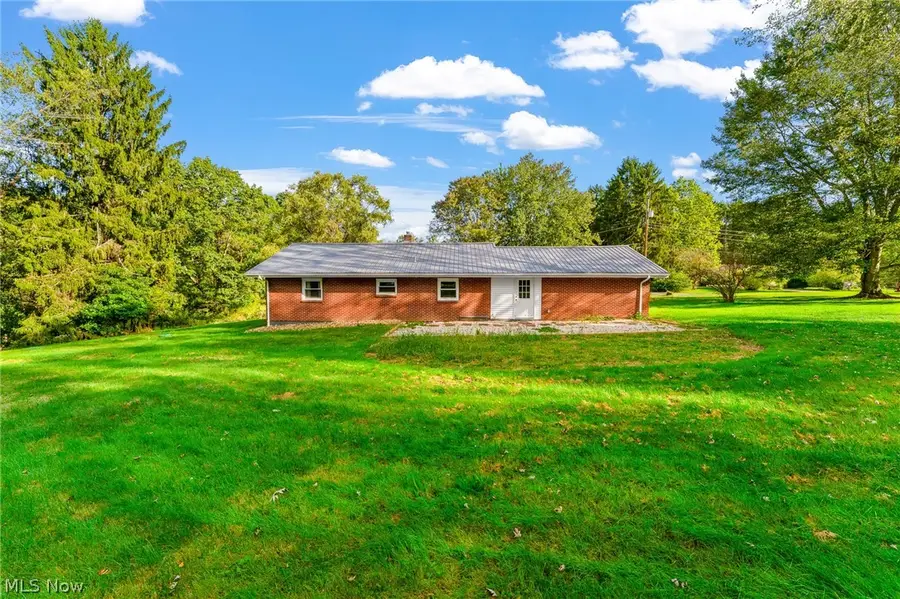 46131 Mort Drive, East Liverpool, OH 43920 - #2
