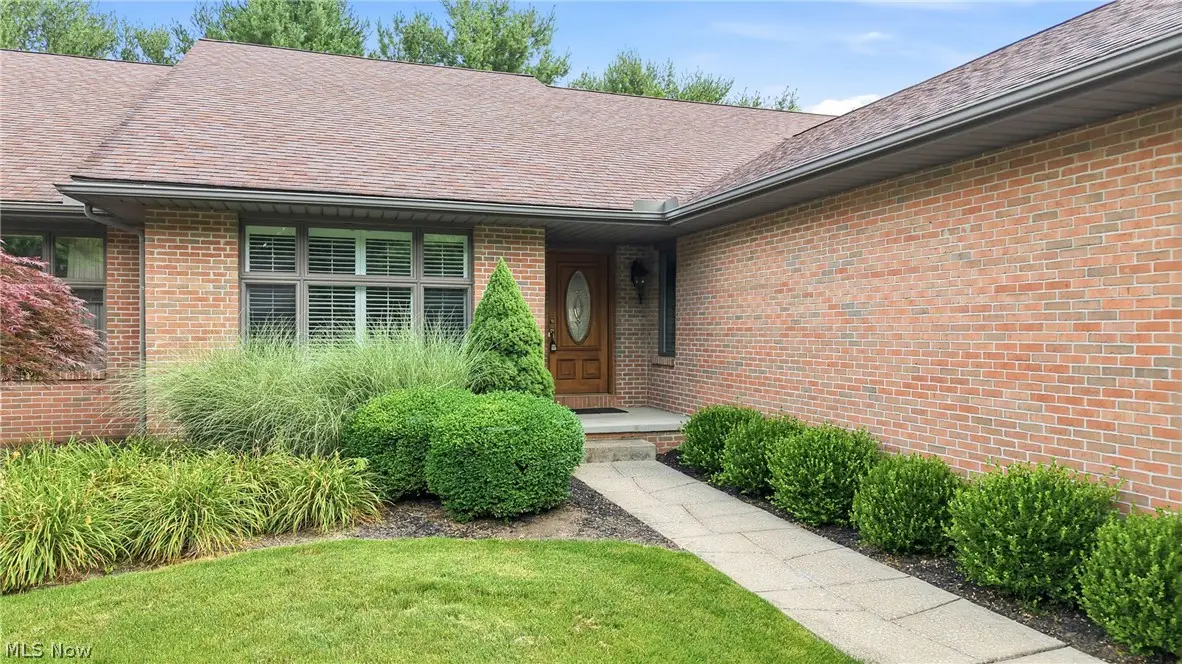 3721 Mercedes Place #10, Canfield, OH 44406 - #1