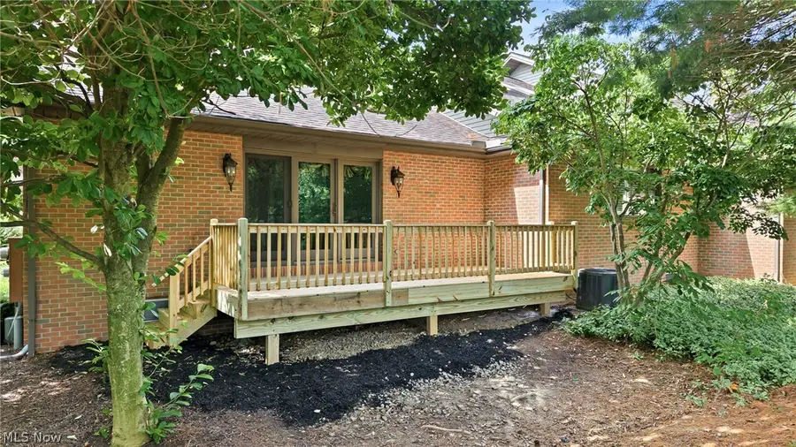 3721 Mercedes Place #10, Canfield, OH 44406 - #3