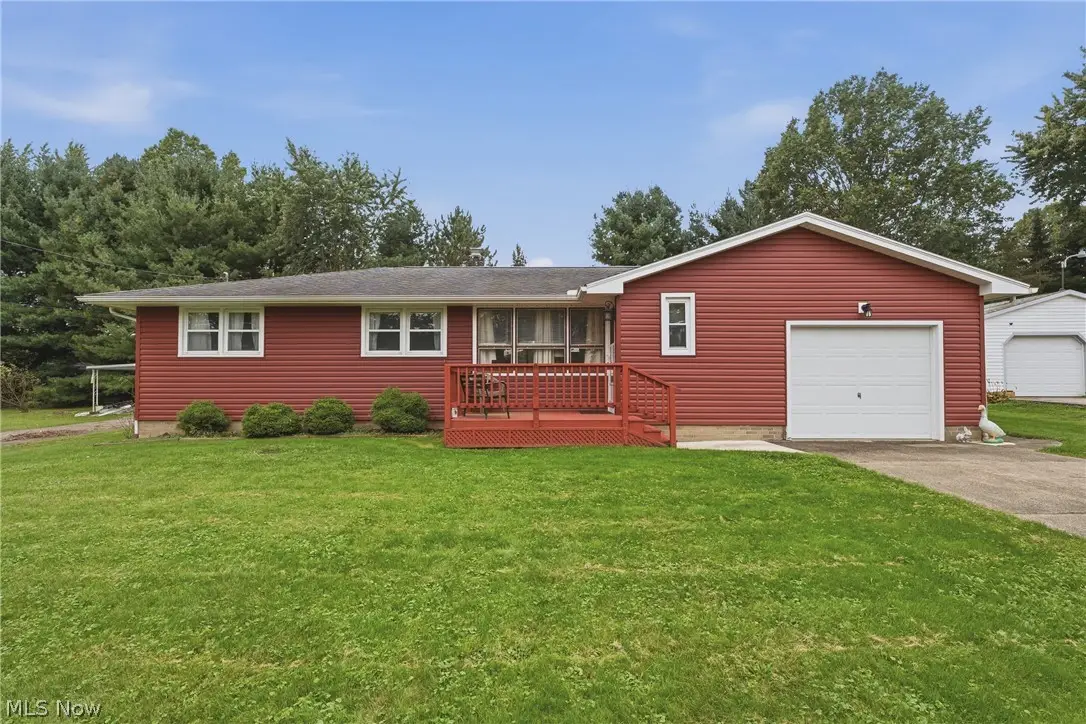 547 W Texas Avenue, Sebring, OH 44672 - #1