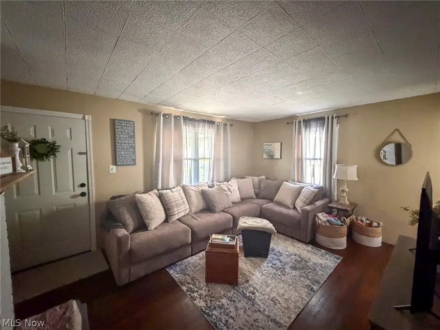 3931 Hopkins Road, Youngstown, OH 44511 - #3