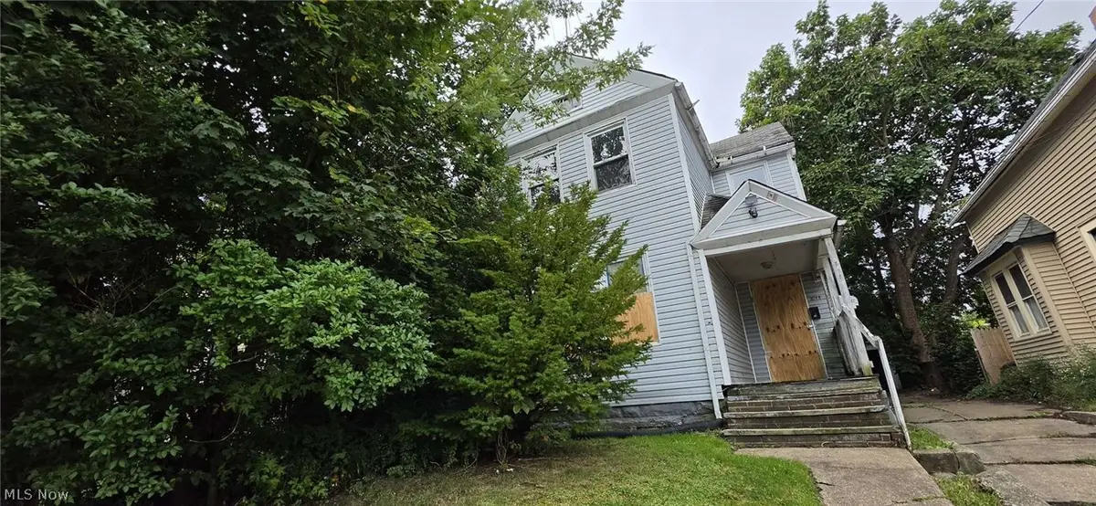 3248 W 90th Street, Cleveland, OH 44102 - #1