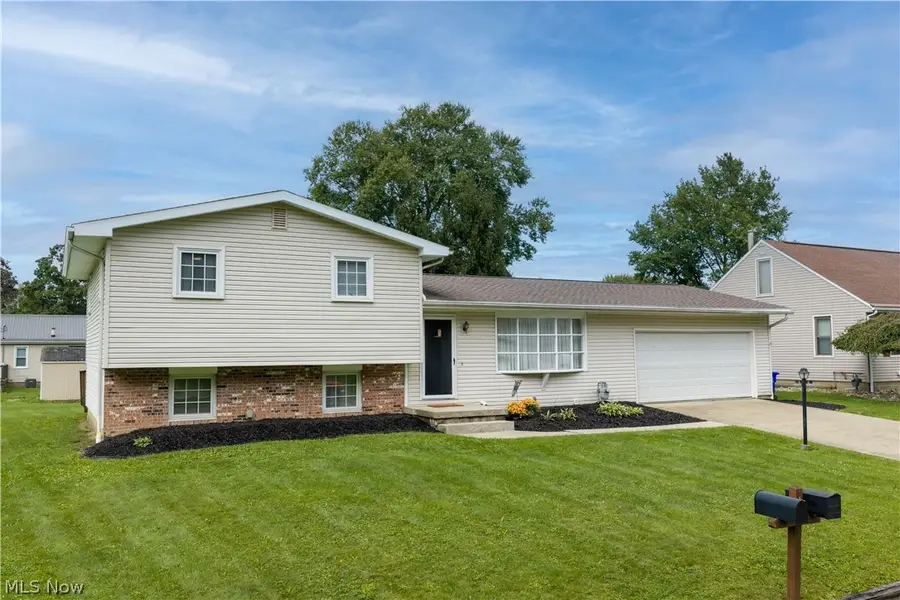 154 Unger Street, Gnadenhutten, OH 44629 - #2
