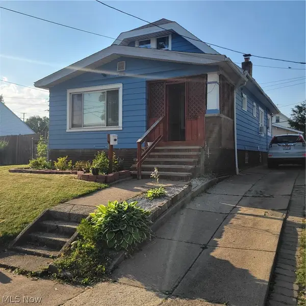 11516 Thrush Avenue, Cleveland, OH 44111