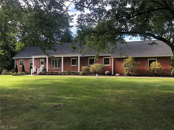 2613 Doug Avenue, Hudson, OH 44236