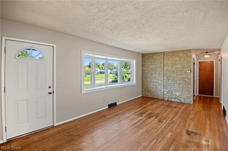 4066 Jeanette Se Drive, Warren, OH 44484 - #2