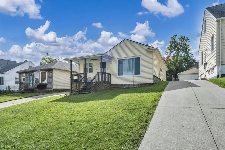4415 Russell Avenue, Parma, OH 44134 - #2