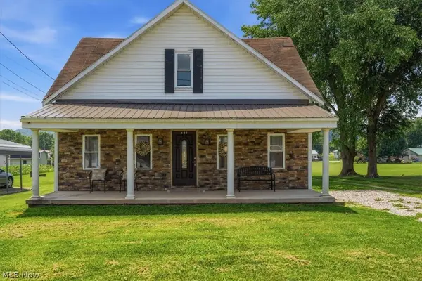 101 School House Drive, Evans, WV 25241
