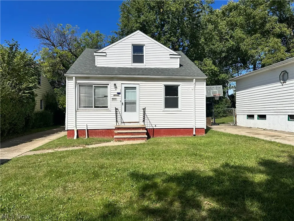 16207 Miles Avenue, Cleveland, OH 44128 - #1