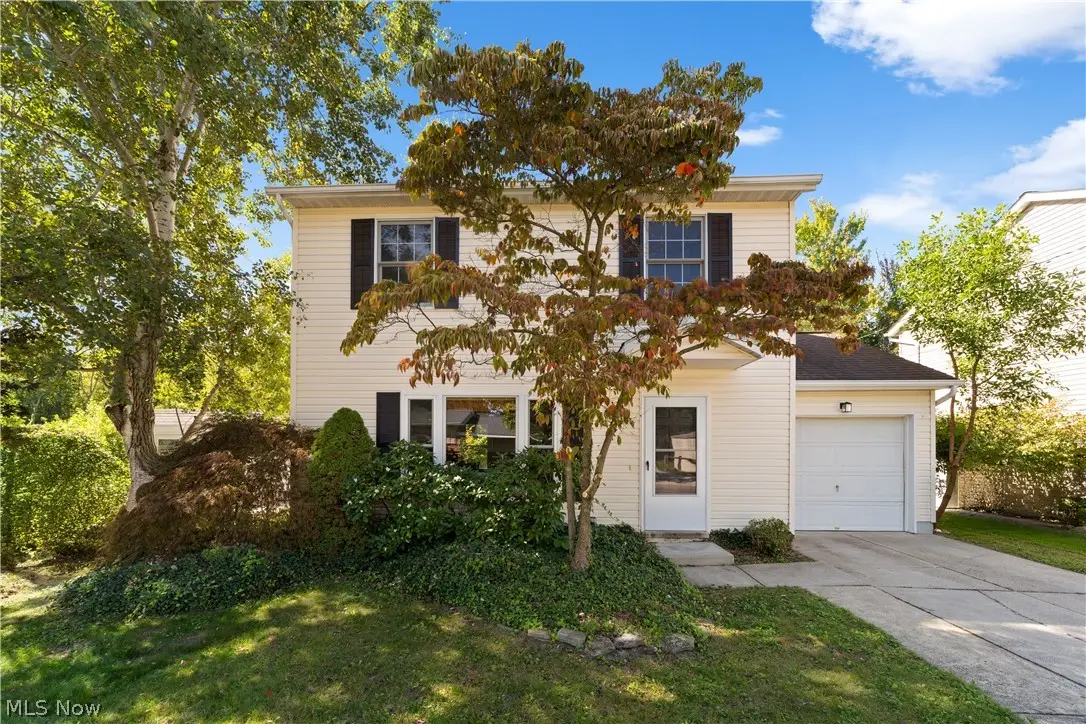 4902 Lakeview Drive, Mentor, OH 44060 - #1