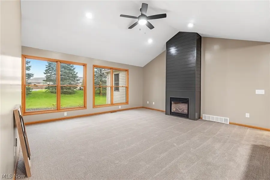 2427 Queensbury Road, Alliance, OH 44601 - #3