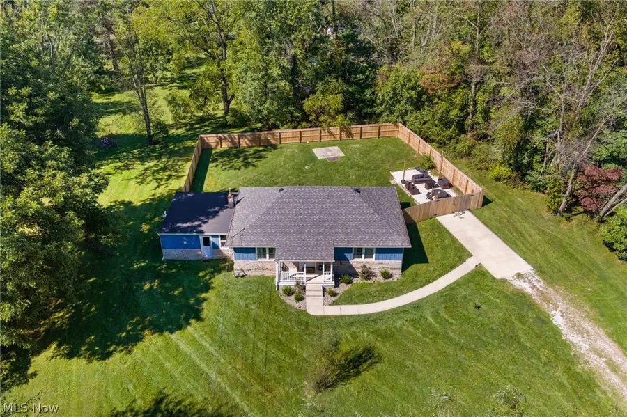 2160 Plymouth Drive, Uniontown, OH 44685 - #3