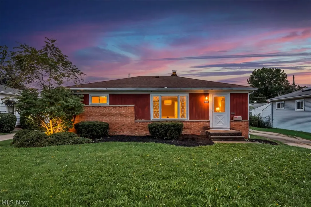 11301 Aaron Drive, Parma, OH 44130 - #1