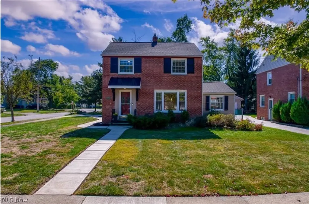 5204 Haverford Drive, Lyndhurst, OH 44124 - #1