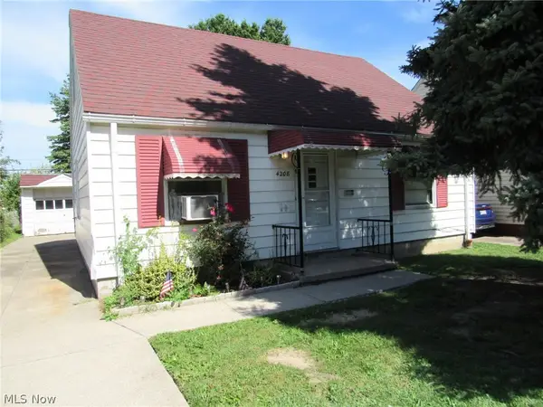 4208 Wetzel Avenue, Cleveland, OH 44109