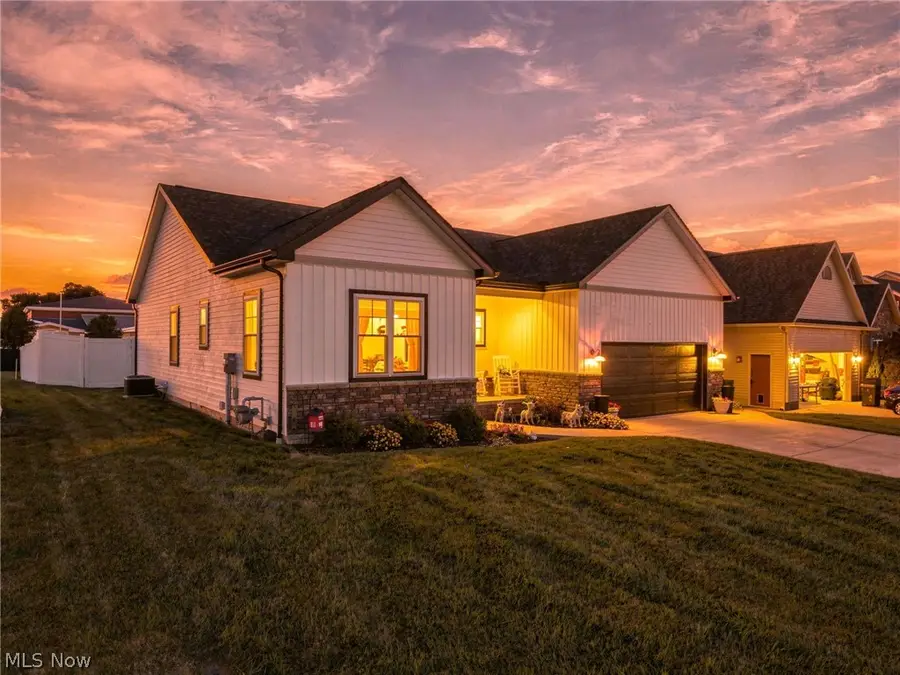4862 Sippo Reserves Nw Drive, Massillon, OH 44647 - #3