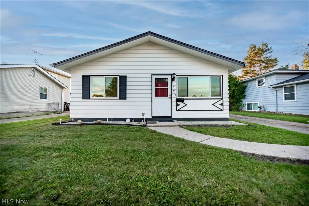6498 Edgehurst Drive, Brook Park, OH 44142 - #1
