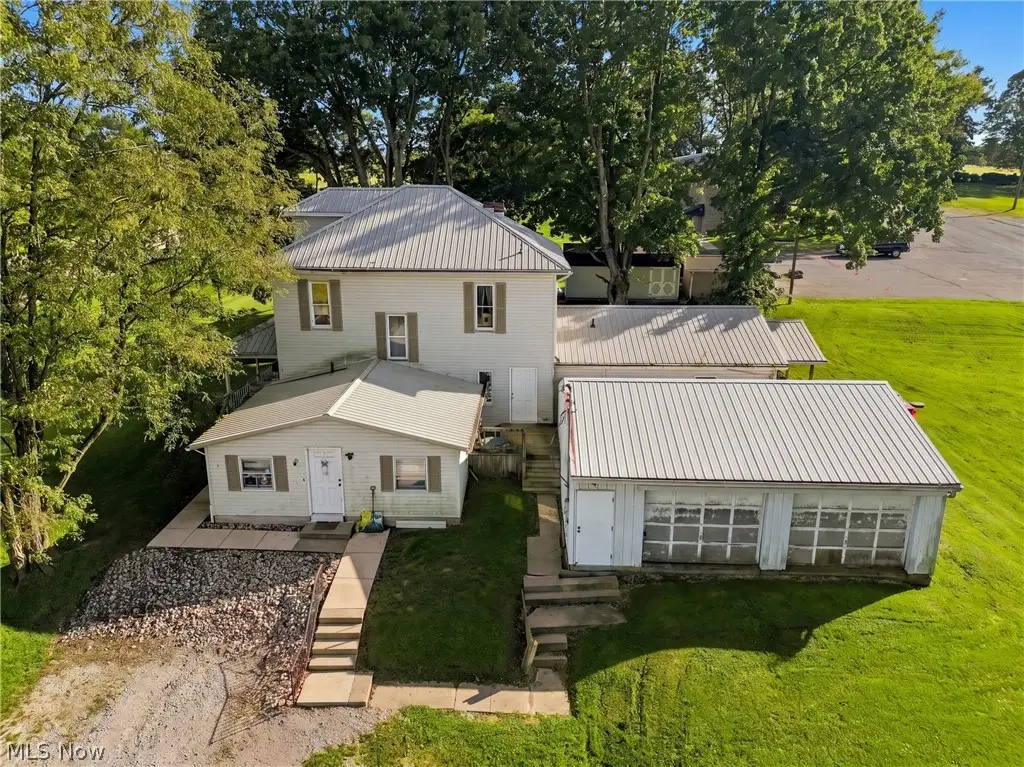 5495 Frazeysburg Road, Nashport, OH 43830 - #1