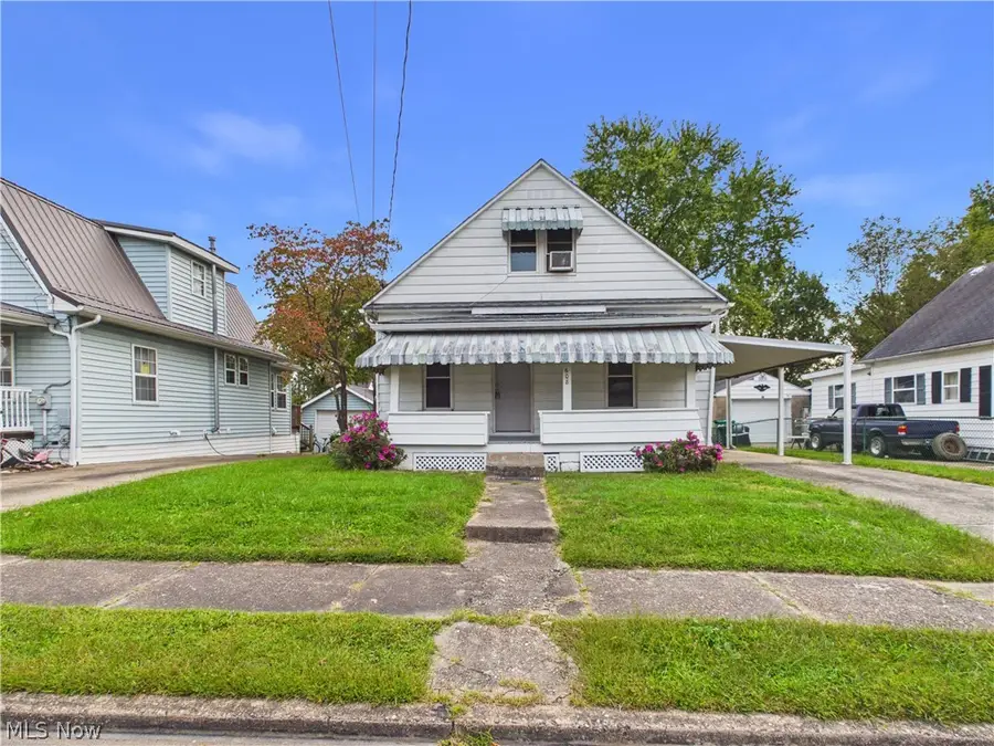 608 Putnam Street, Parkersburg, WV 26101 - #2