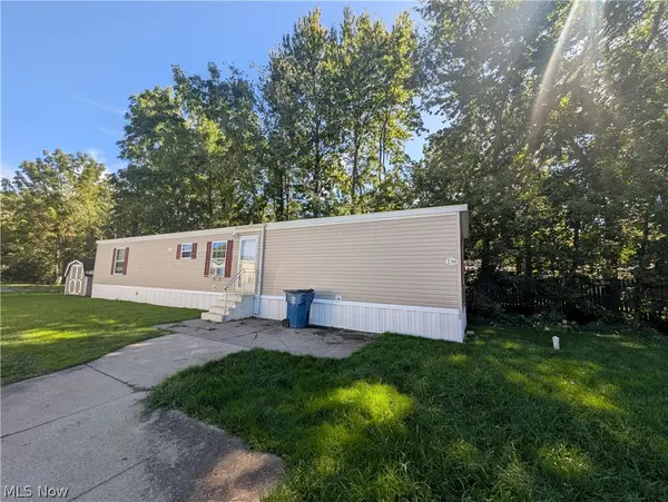 230 Golfway Trail #80, Elyria, OH 44035