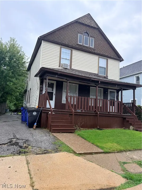 3029-3031 W 104th Street, Cleveland, OH 44111