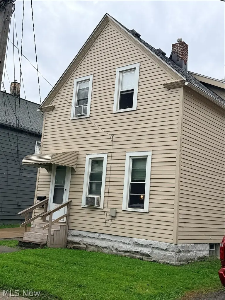 3525 Dawning Avenue, Cleveland, OH 44109 - #1
