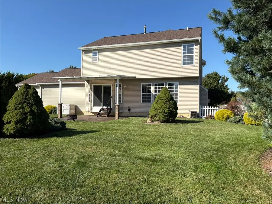 203 Rivers Edge Drive, Amherst, OH 44001 - #3