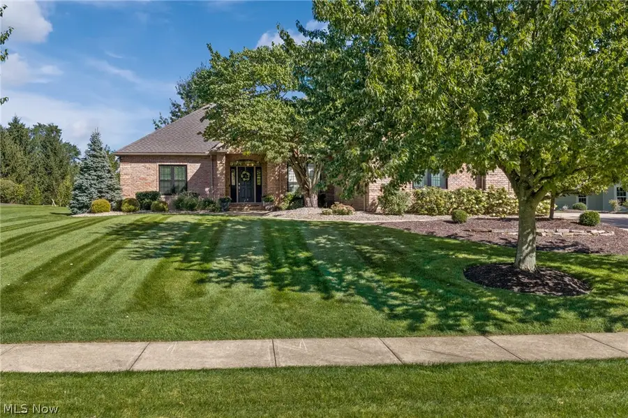 8612 Mackenzie Nw Avenue, North Canton, OH 44720 - #3