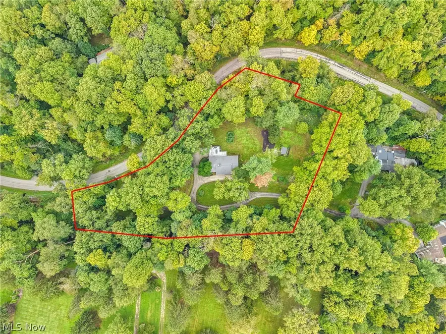 2000 Berkshire Road, Gates Mills, OH 44040 - #2