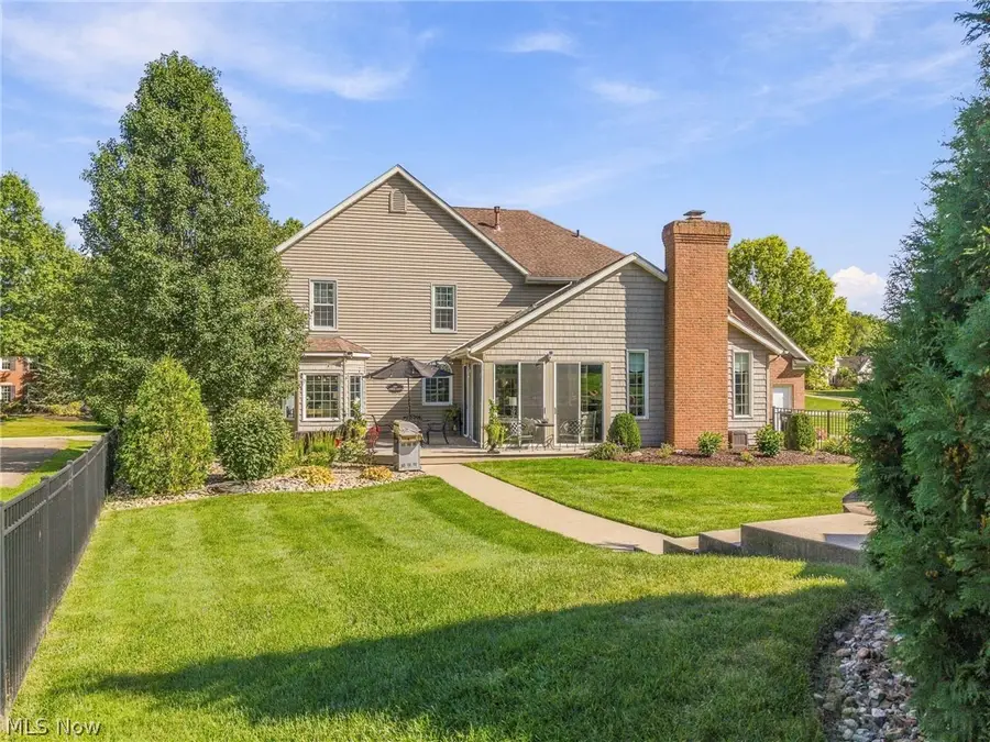 5411 Bridgecreek Nw Avenue, Canton, OH 44718 - #3