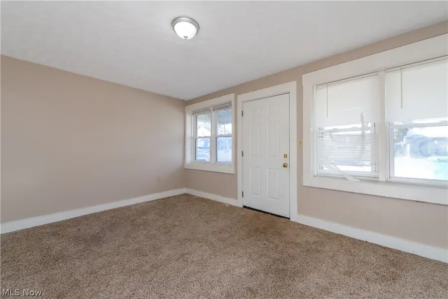 249 W Harris Avenue, Ravenna, OH 44266 - #3