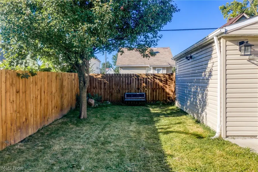 3606 Stickney Avenue, Cleveland, OH 44109 - #3