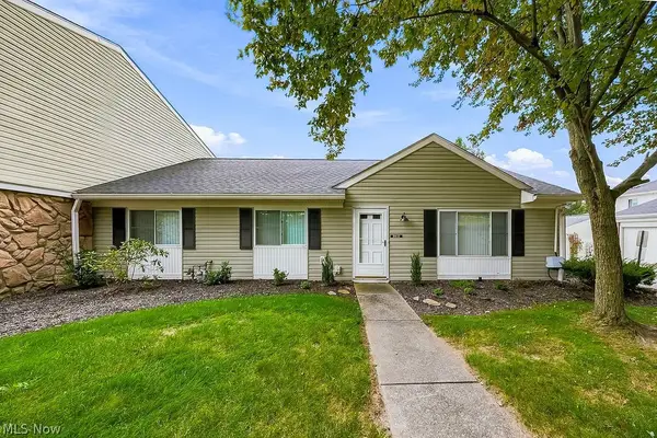 2033 Carlile Drive, Uniontown, OH 44685