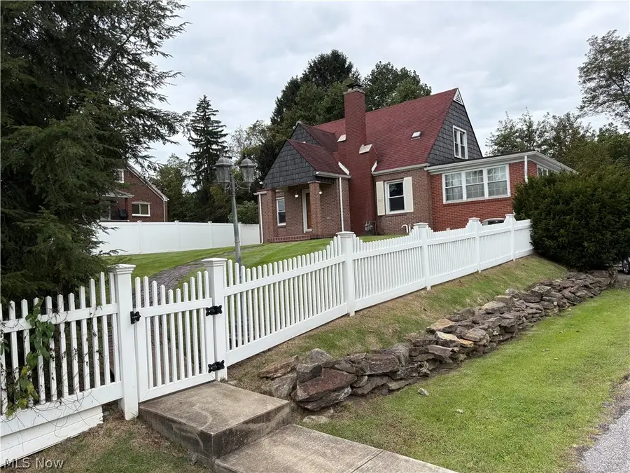 65240 Hillview Avenue, Bellaire, OH 43906 - #3