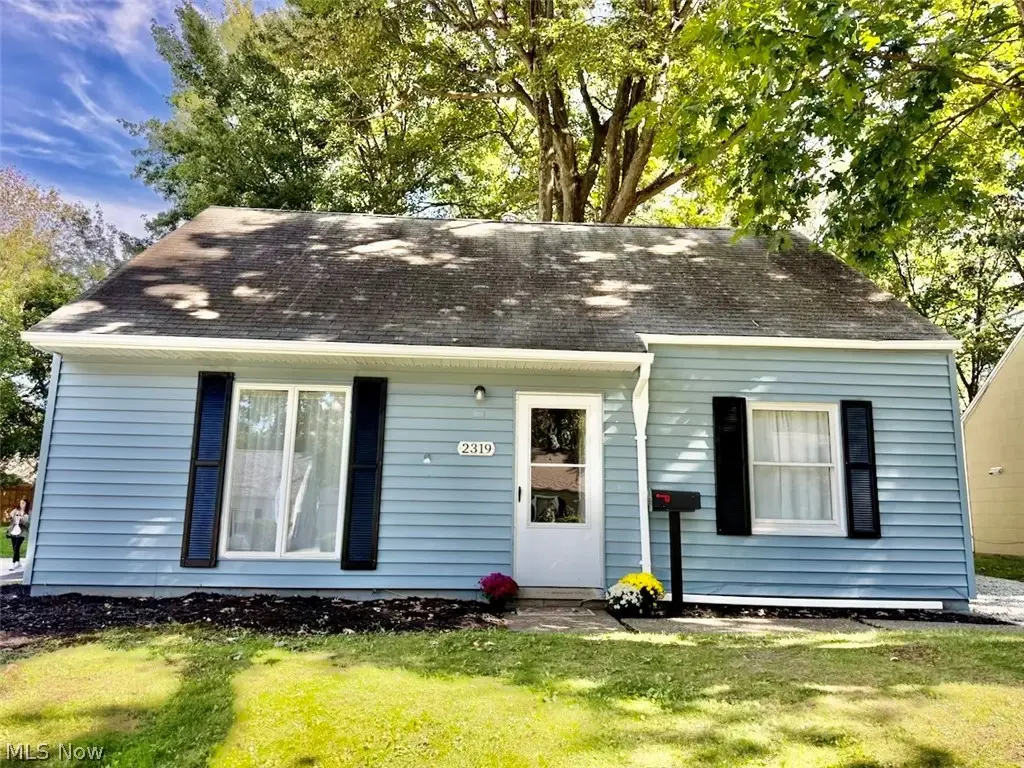 2319 Hillside Street, Cuyahoga Falls, OH 44221 - #1