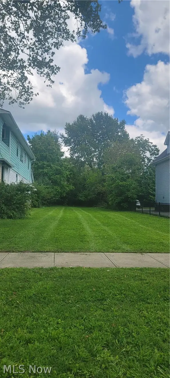 3669 E 147th Street, Cleveland, OH 44120 - #2