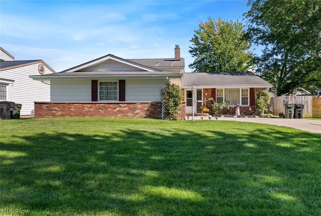 111 Edgefield Drive, Elyria, OH 44035 - #1