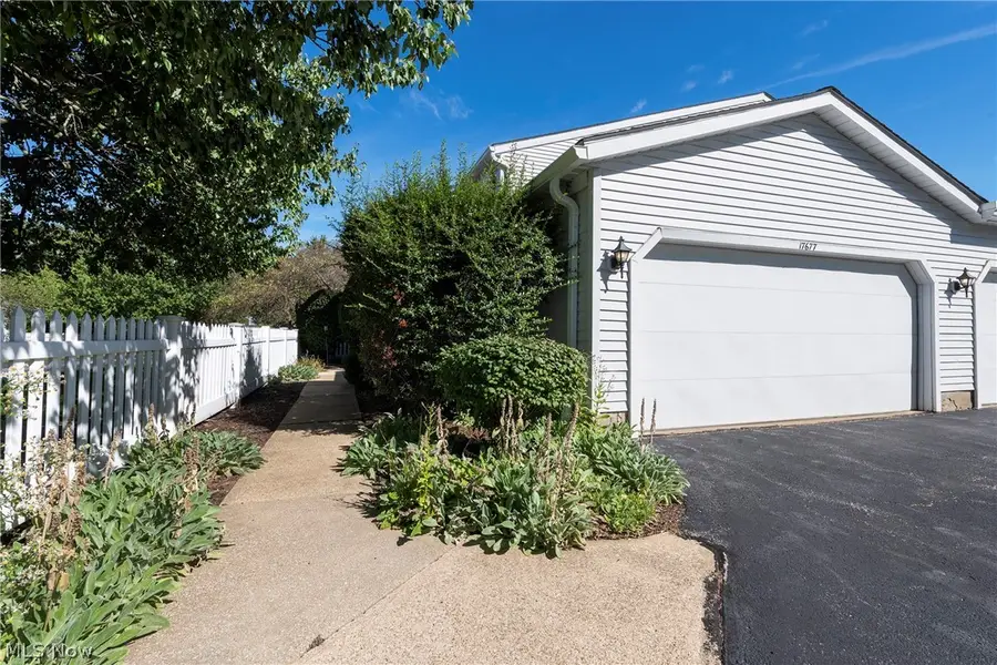 17677 Eastbrook Trail, Chagrin Falls, OH 44023 - #3
