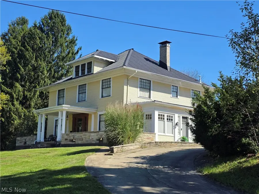 413 Cross Street, Newcomerstown, OH 43832 - #2