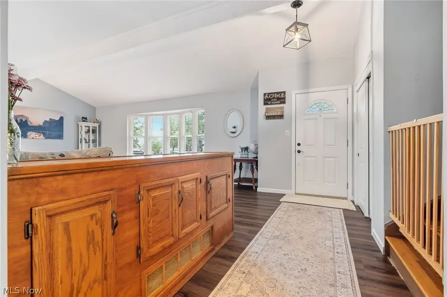 14351 Indian Creek Drive, Middleburg Heights, OH 44130 - #3