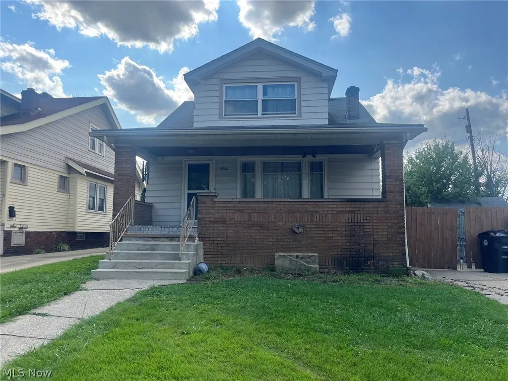4306 W 58th Street, Cleveland, OH 44144 - #1