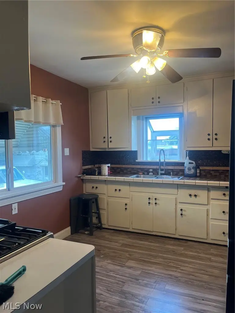 4306 W 58th Street, Cleveland, OH 44144 - #2