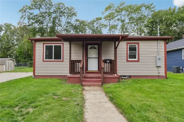 843 11th Se Street, Massillon, OH 44646