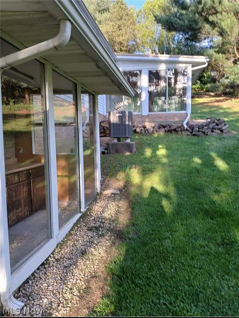 16354 Marvindale Se Street, Minerva, OH 44657 - #3