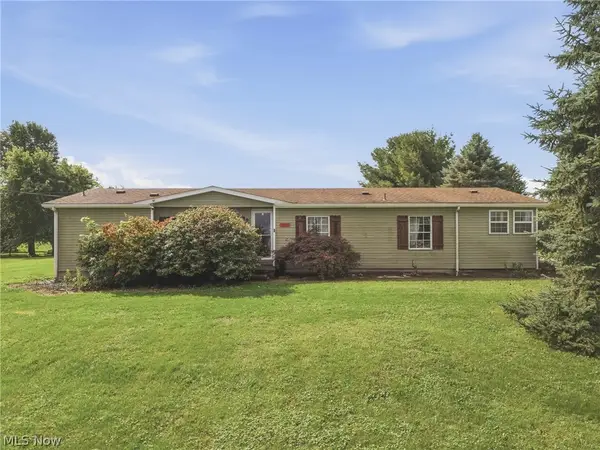 3839 E Sterling Road, Creston, OH 44217