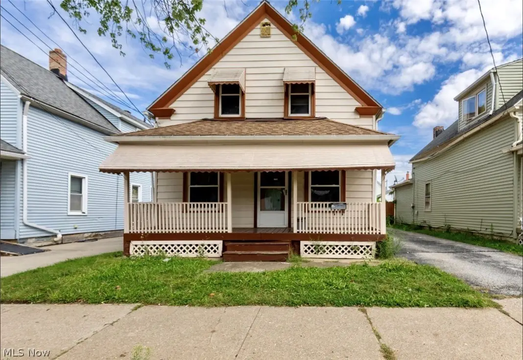 3577 W 46, Cleveland, OH 44102 - #1